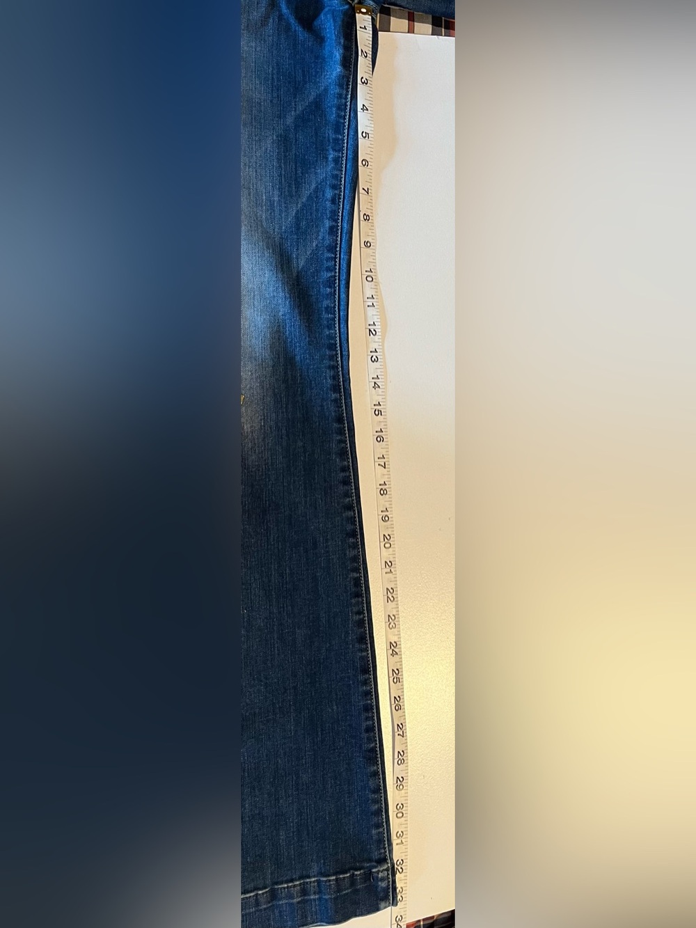 Women’s 7 For All Mankind Dojo Flare Jeans iclassic medium-dark wash size 26 - Picture 6 of 7